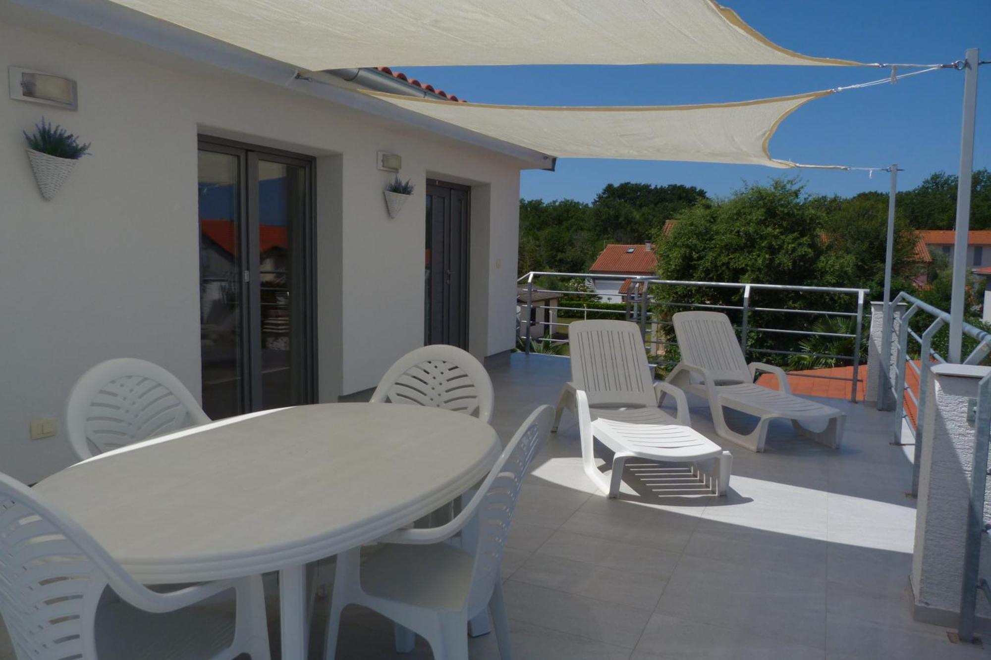 Apartments Monja & Dadi, Malinska, فانتاسيسي المظهر الخارجي الصورة