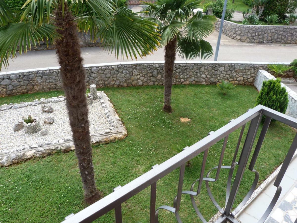 Apartments Monja & Dadi, Malinska, فانتاسيسي المظهر الخارجي الصورة